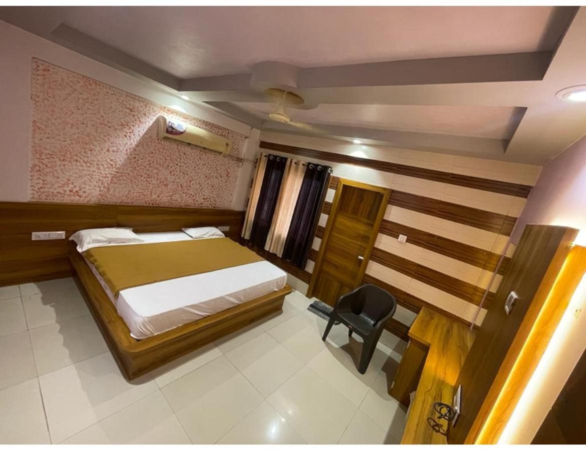 Hotel Sukhnath, Somnath Exterior photo
